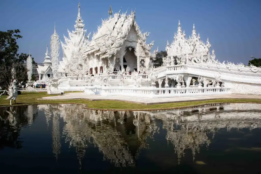 Templo Wat Rong Khun en Tailandia